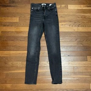 black jeans size 4